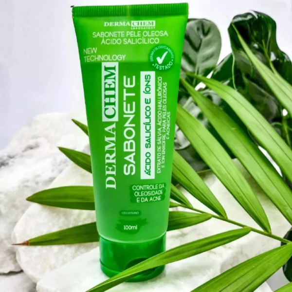 Sabonete Liquido DERMACHEN Pele Oleosa Ácido Salicílico 100ml - Limpeza Controle da Oleosidade e da Acne - Image 3