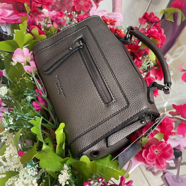Bolsa Feminina Peq. Alça Mão e Transversal Miss Dong -100%Poliuretano Luxo e simplicidade - Image 4