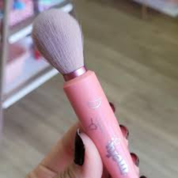 Pincel Profissional para Ilumindor Conico Melu Ruby Rose LF90 - Image 3